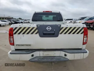 2018 Nissan Frontier S z VIN 1N6BD0CT1JN708164, wystawiony jako Copart lot #57149945 z przebiegiem 216 389 mil mil oraz Tytuł czysty. Historia ofert i sprzedaży dostępna na DreamBid. Obrazek 6.