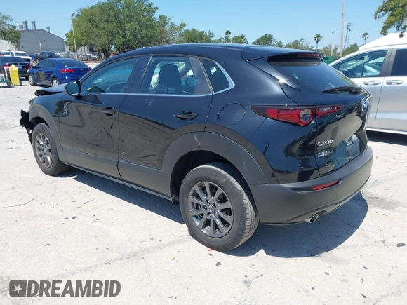 2021 Mazda CX-30 S with VIN 3MVDMAAL7MM268341, listed as a IAAI auction lot 42051154 with 19,539 mi miles and . Bid and sale history available at carsss.com. Image 3.