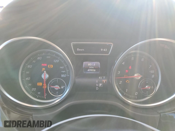 2019 Mercedes-Benz GLE 400 with VIN 4JGDA5GB1KB215988, listed as a Copart auction lot 85997784 with 49,906 mi miles and Salvage title. Bid and sale history available at DreamBid. Image 9.