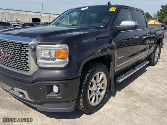 2015 GMC Sierra 1500 Denali with VIN 3GTU2WEC0FG350024, listed as a Copart auction lot 53900395 with 249,595 mi miles and Clean Title. Bid and sale history available at carsss.com. Image 2.