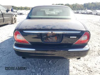2006 Jaguar XJ Vanden Plas with VIN SAJWA82B96SH10259, listed as a Copart auction lot 77697984 with 0 mi miles and Clean Title. Bid and sale history available at carsss.com. Image 6.