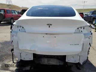 2022 Tesla Model Y Long Range with VIN 7SAYGAEE4NF534588, listed as a Copart auction lot 53274995 with 20,768 mi miles and Salvage Title. Bid and sale history available at DreamBid. Image 6.