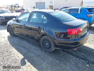 2014 Volkswagen Jetta Sedan SE with VIN 3VWD07AJ8EM370213, listed as a IAAI auction lot 41460059 with 102,448 mi miles. Bid and sale history available at carsss.com. Image 3.