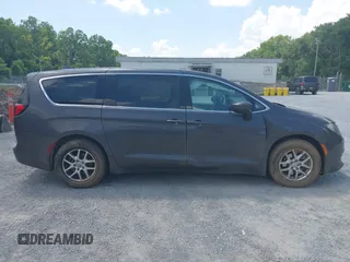 2017 Chrysler Pacifica Touring with VIN 2C4RC1DG4HR770716, listed as a IAAI auction lot 42647418 with 75,958 mi miles and . Bid and sale history available at DreamBid. Image 13.