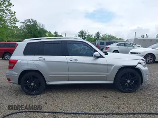 2012 Mercedes-Benz GLK 350 z VIN WDCGG5GB3CF922059, wystawiony jako IAAI lot #42242471 z przebiegiem 124 056 mil mil oraz . Historia ofert i sprzedaży dostępna na DreamBid. Obrazek 13.