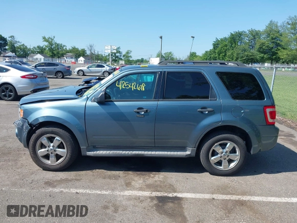 2012 Ford Escape XLT z VIN 1FMCU0DG8CKA47127, wystawiony jako IAAI lot #42542678 z przebiegiem 109 203 mil mil oraz . Historia ofert i sprzedaży dostępna na DreamBid. Obrazek 14.
