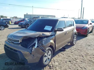 2016 Kia Soul with VIN KNDJN2A26G7256355, listed as a IAAI auction lot 41635586 with 164,998 mi miles. Bid and sale history available at carsss.com. Image 17.