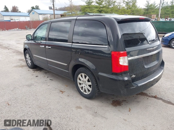 2014 Chrysler Town & Country Touring with VIN 2C4RC1BG4ER469409, listed as a IAAI auction lot 41919315 with 135,894 mi miles. Bid and sale history available at carsss.com. Image 3.