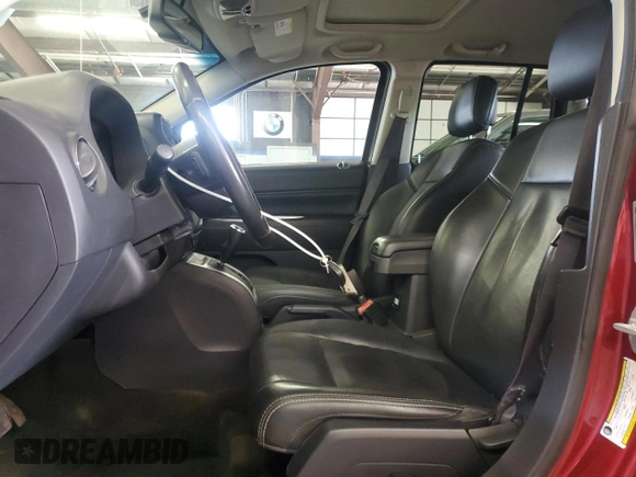 2017 Jeep Compass High Altitude with VIN 1C4NJDEB9HD111042, listed as a Copart auction lot 58888235 with 195,380 mi miles and Clean title. Bid and sale history available at DreamBid. Image 7.