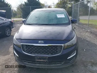 2020 Kia Sedona LX with VIN KNDMB5C1XL6618392, listed as a IAAI auction lot 40519236 with 27,890 mi miles. Bid and sale history available at carsss.com. Image 12.