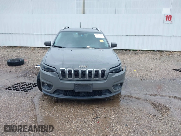 2021 Jeep Cherokee Latitude Lux with VIN 1C4PJLMXXMD203934, listed as a IAAI auction lot 41548713 with 64,746 mi miles. Bid and sale history available at carsss.com. Image 13.
