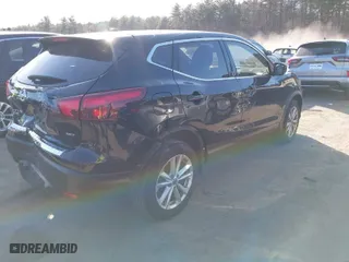 2019 Nissan Rogue Sport S with VIN JN1BJ1CR7KW311109, listed as a IAAI auction lot 41792811 with 69,256 mi miles. Bid and sale history available at carsss.com. Image 4.