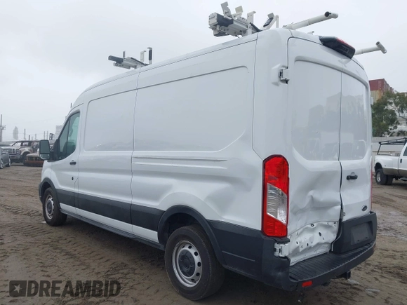 2021 Ford Transit Cargo with VIN 1FTBR1C88MKA52816, listed as a IAAI auction lot 41620731 with 60,716 mi miles and . Bid and sale history available at DreamBid. Image 6.
