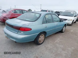 1997 Ford Escort LX z VIN 1FALP13P2VW120285, wystawiony jako IAAI lot #42062142 z przebiegiem 199 076 mil mil oraz . Historia ofert i sprzedaży dostępna na DreamBid. Obrazek 4.