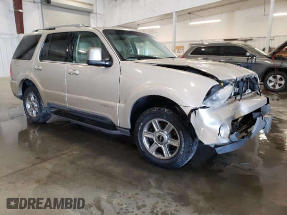 2004 Lincoln Aviator Luxury with VIN 5LMEU88HX4ZJ26458, listed as a Copart auction lot 52977254 with Not provided miles and Non repairable. Bid and sale history available at DreamBid. Image 4.