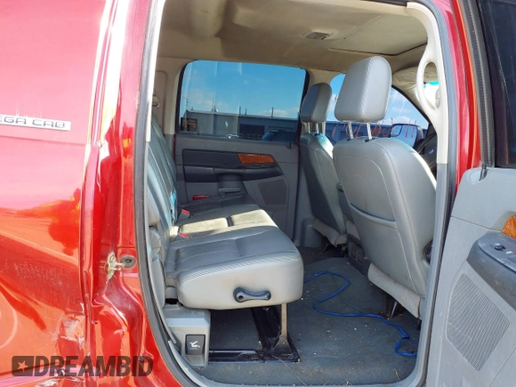 2007 Dodge 2500 SLT with VIN 3D7KS29A07G771077, listed as a IAAI auction lot 41067404 with 357,874 mi miles and . Bid and sale history available at DreamBid. Image 8.