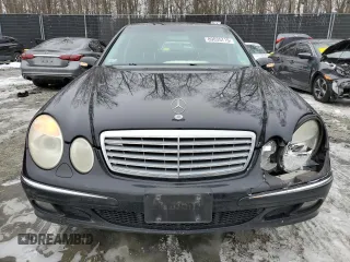 2005 Mercedes-Benz E-Class 3.2L with VIN WDBUF65J85A714205, listed as a Copart auction lot 89035715 with 217,139 mi miles and Salvage Title. Bid and sale history available at carsss.com. Image 5.