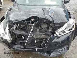 2019 Nissan Kicks S with VIN 3N1CP5CU9KL530965, listed as a Copart auction lot 72962234 with 37,427 mi miles and Salvage Title. Bid and sale history available at carsss.com. Image 11.