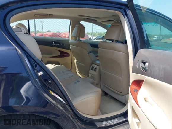 2008 Lexus GS 350 with VIN JTHBE96S580041371, listed as a IAAI auction lot 41882998 with 227,137 mi miles. Bid and sale history available at carsss.com. Image 8.