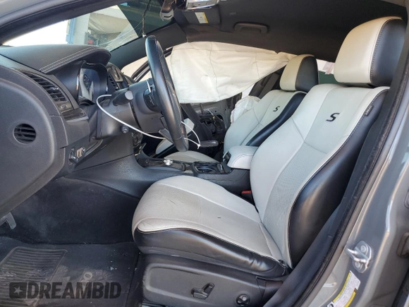 2017 Chrysler 300 S with VIN 2C3CCABG2HH518806, listed as a Copart auction lot 53569745 with 118,076 mi miles and Salvage Title. Bid and sale history available at DreamBid. Image 7.