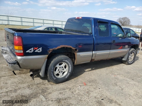 2000 Chevrolet Silverado 1500 LS with VIN 2GCEK19T4Y1399143, listed as a Copart auction lot 52806905 with 180,477 mi miles and Non Repairable. Bid and sale history available at carsss.com. Image 3.
