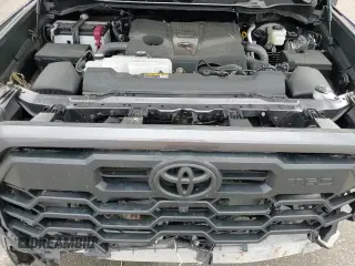 2024 Toyota Tundra Limited with VIN 5TFWA5EC1RX025243, listed as a Copart auction lot 54885585 with 17,644 mi miles and Salvage title. Bid and sale history available at DreamBid. Image 16.