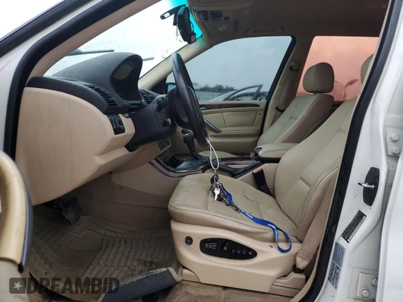 2006 BMW X5 3.0i with VIN 5UXFA13596LY47528, listed as a Copart auction lot 63706584 with 127,405 mi miles and Salvage Title. Bid and sale history available at carsss.com. Image 7.