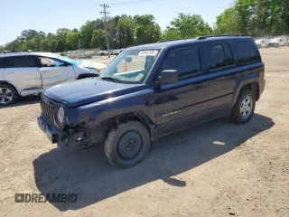 2017 Jeep Patriot Sport SE z VIN 1C4NJRBB5HD138403, wystawiony jako Copart lot #52642335 z przebiegiem Nie podano mil oraz Szkoda całkowita • Salvage title. Historia ofert i sprzedaży dostępna na DreamBid. Obrazek 1.