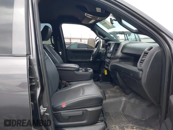2022 Ram 2500 Tradesman with VIN 3C6UR5CL6NG144527, listed as a IAAI auction lot 41426310 with 63,512 mi miles. Bid and sale history available at carsss.com. Image 5.