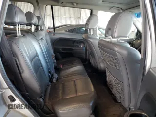 2008 Honda Pilot EX-L with VIN 5FNYF28788B023215, listed as a Copart auction lot 56560695 with 178,759 mi miles and Salvage title. Bid and sale history available at DreamBid. Image 11.