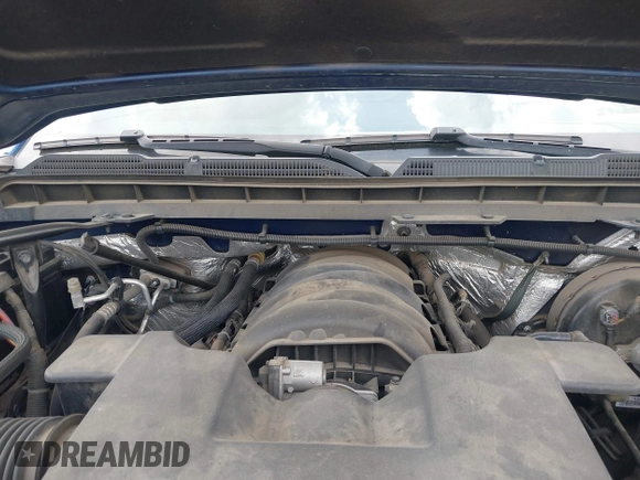 2017 Chevrolet Silverado 1500 LT with VIN 3GCUKREC8HG462719, listed as a IAAI auction lot 41940176 with 380,676 mi miles and . Bid and sale history available at DreamBid. Image 10.