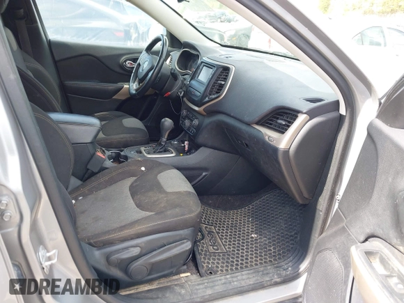 2018 Jeep Cherokee Latitude с VIN 1C4PJMCX0JD550224, выставлен на аукционе IAAI как лот 42181466 с пробегом 107 944 миль миль и . История ставок и продаж доступна на DreamBid. Изображение 5.