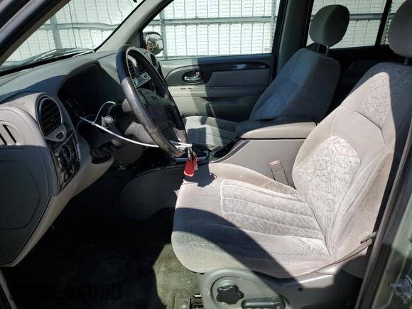 2004 GMC Envoy SLE with VIN 1GKDS13S542324252, listed as a Copart auction lot 48667895 with 206,206 mi miles and Salvage Title. Bid and sale history available at carsss.com. Image 7.
