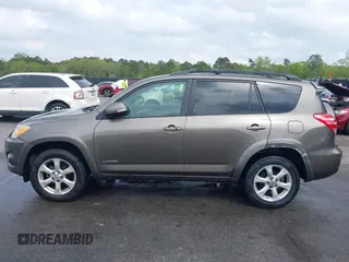 2011 Toyota RAV4 Ltd with VIN 2T3YF4DV9BW082856, listed as a IAAI auction lot 41946197 with 189,382 mi miles. Bid and sale history available at carsss.com. Image 14.
