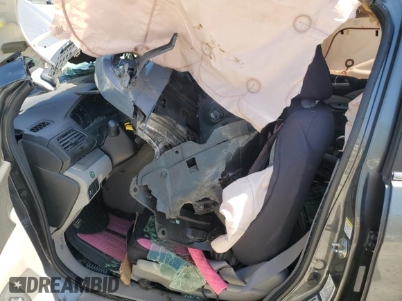 2013 Honda CR-V LX with VIN 5J6RM3H30DL000736, listed as a Copart auction lot 61346285 with Not provided miles and Non repairable. Bid and sale history available at DreamBid. Image 7.
