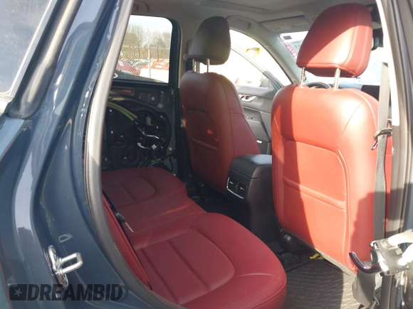 2021 Mazda CX-5 Touring z VIN JM3KFBCMXM0463469, wystawiony jako IAAI lot #41488993 z przebiegiem 28 582 mil mil oraz . Historia ofert i sprzedaży dostępna na DreamBid. Obrazek 8.