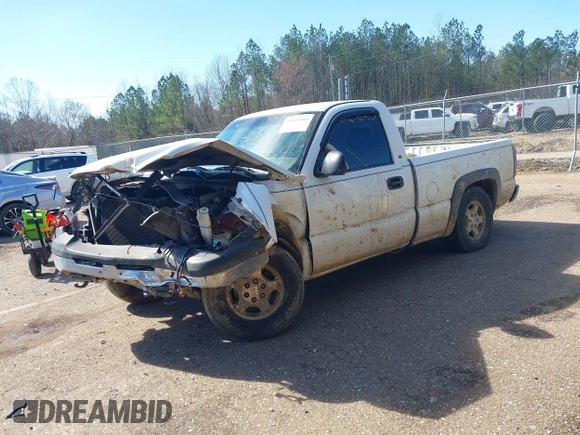 2004 Chevrolet Silverado 1500 Work Truck with VIN 1GCEC14X34Z337581, listed as a IAAI auction lot 41621103 with 299,264 mi miles. Bid and sale history available at carsss.com. Image 2.
