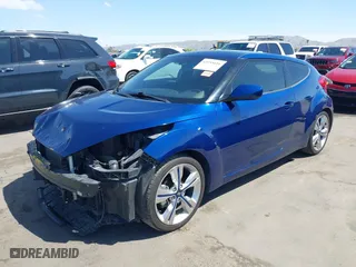 2017 Hyundai Veloster with VIN KMHTC6AD2HU316217, listed as a IAAI auction lot 42055616 with 93,531 mi miles. Bid and sale history available at carsss.com. Image 18.