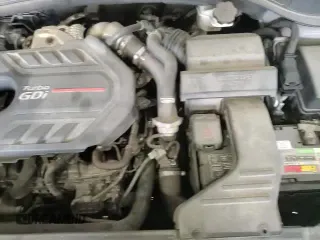 2018 Hyundai Santa Fe 2.0T с VIN 5NMZUDLA0JH060451, выставлен на аукционе Copart как лот 49518715 с пробегом 85 043 миль миль и Списание • Salvage title. История ставок и продаж доступна на DreamBid. Изображение 16.