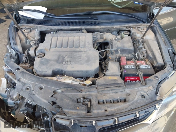 2014 Toyota Avalon Limited with VIN 4T1BK1EB0EU121139, listed as a IAAI auction lot 41987229 with 91,782 mi miles. Bid and sale history available at carsss.com. Image 10.