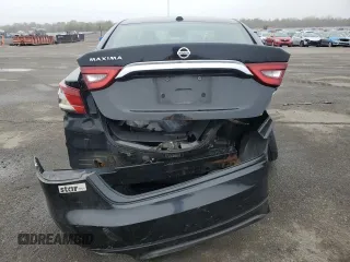 2017 Nissan Maxima S z VIN 1N4AA6AP3HC445820, wystawiony jako Copart lot #49658455 z przebiegiem 92 995 mil mil oraz Szkoda całkowita • Salvage title. Historia ofert i sprzedaży dostępna na DreamBid. Obrazek 6.
