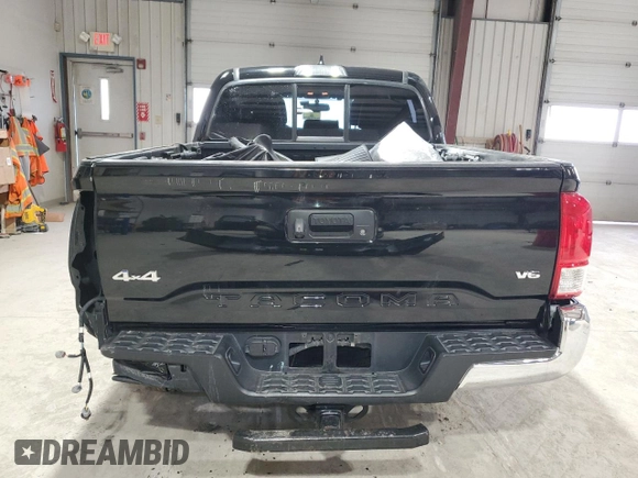 2017 Toyota Tacoma SR5 with VIN 5TFCZ5AN8HX067720, listed as a Copart auction lot 84801184 with 76,148 mi miles and Salvage title. Bid and sale history available at DreamBid. Image 6.
