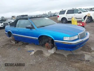 1992 Cadillac Eldorado z VIN 1G6EL13B8NU602227, wystawiony jako IAAI lot #41924549 z przebiegiem 133 247 mil mil oraz . Historia ofert i sprzedaży dostępna na DreamBid. Obrazek 1.