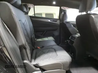 2024 Volkswagen Atlas SE z VIN 1V2KE2CA8RC240854, wystawiony jako Copart lot #53990835 z przebiegiem 12 291 mil mil oraz Szkoda całkowita • Salvage title. Historia ofert i sprzedaży dostępna na DreamBid. Obrazek 11.