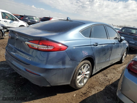 2019 Ford Fusion Hybrid SE with VIN 3FA6P0LU9KR140464, listed as a Copart auction lot 50556545 with 152,729 mi miles and Salvage Title. Bid and sale history available at carsss.com. Image 3.