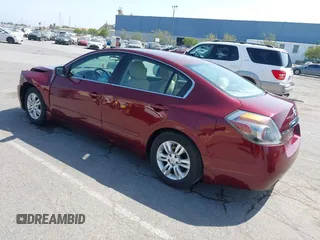 2012 Nissan Altima S z VIN 1N4AL2AP2CN501519, wystawiony jako IAAI lot #42425005 z przebiegiem 152 352 mil mil oraz . Historia ofert i sprzedaży dostępna na DreamBid. Obrazek 3.