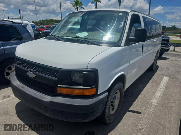 2005 Chevrolet Express Passenger with VIN 1GAHG39U151149680, listed as a IAAI auction lot 42633644 with 165,707 mi miles and . Bid and sale history available at DreamBid. Image 13.