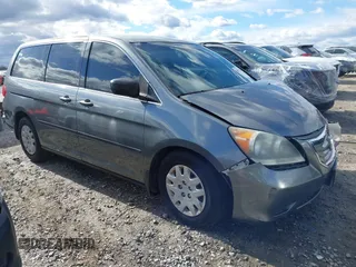 2009 Honda Odyssey LX z VIN 5FNRL38209B035108, wystawiony jako IAAI lot #40922838 z przebiegiem 179 676 mil mil oraz . Historia ofert i sprzedaży dostępna na DreamBid. Obrazek 1.