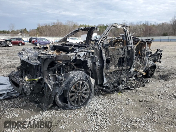 2019 Ford Expedition XLT with VIN 1FMJU1HT2KEA18613, listed as a Copart auction lot 45239705 with 0 mi miles and Non Repairable. Bid and sale history available at carsss.com. Image 1.