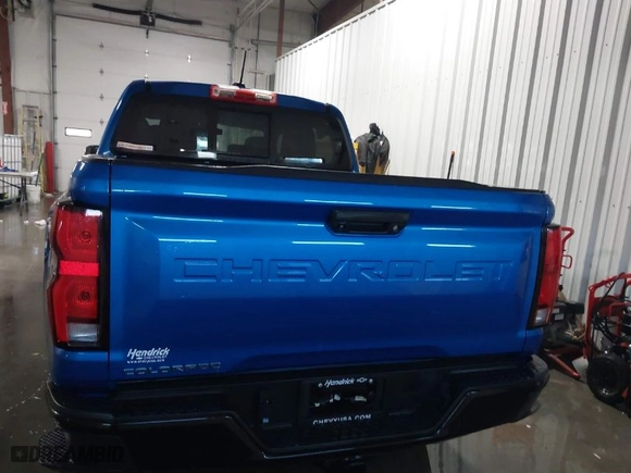 2023 Chevrolet Colorado 4WD Z71 with VIN 1GCPTDEK3P1144315, listed as a IAAI auction lot 41306558 with 14,592 mi miles. Bid and sale history available at carsss.com. Image 17.